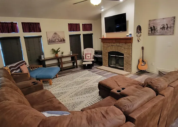 Strip Pool House With Game